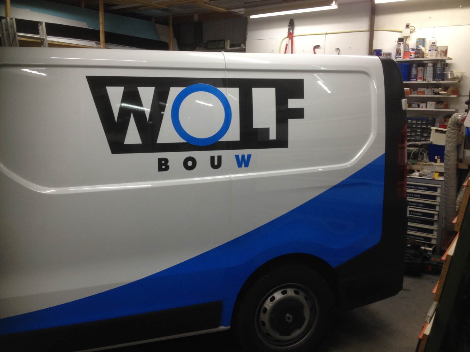 Autobelettering Wolf